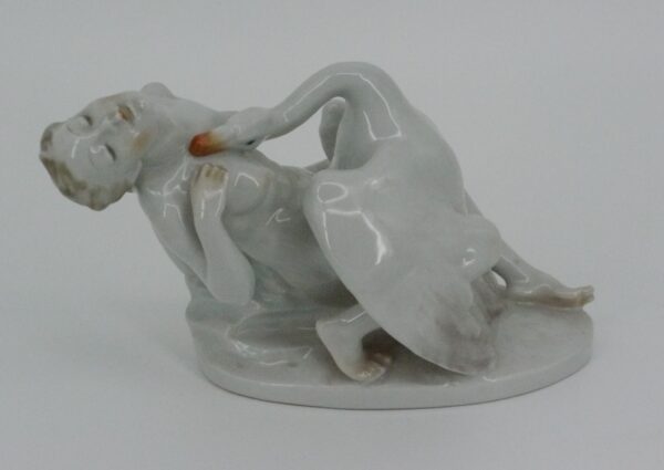 Herend Porzellanfigur Leda mit dem Schwan
