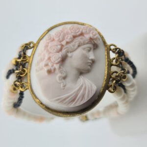 Designer Armband Kamee