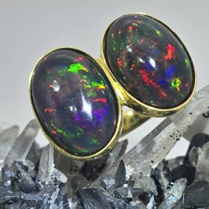 VR Uniques Welo-Opal-Ring