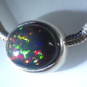 VR Uniques Welo-Opal Kette